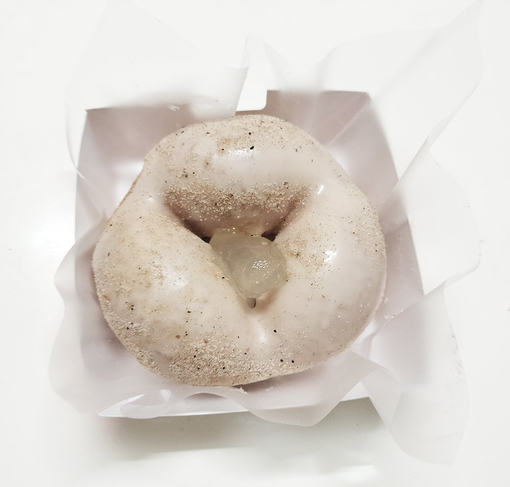 Mochchurin Japanese sweet with warabi mochi filling